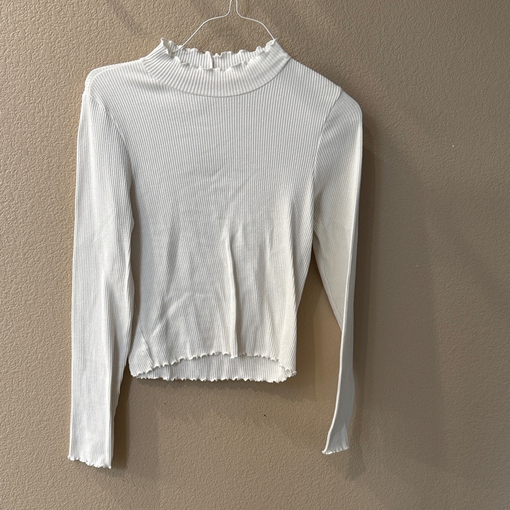 American Eagle Outfitters White Ribbed Long Sleeve Top Size Large